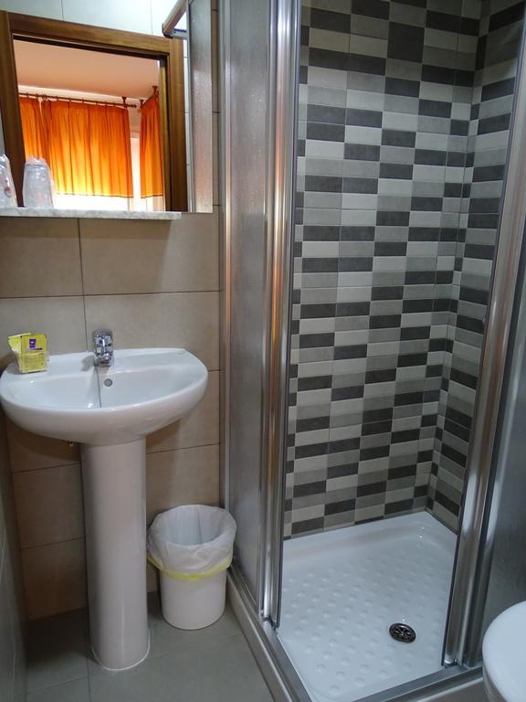 Hostal Argentina Caces 외부 사진