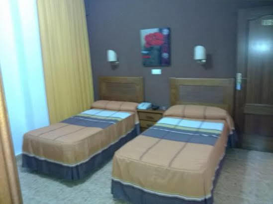Hostal Argentina Caces 외부 사진