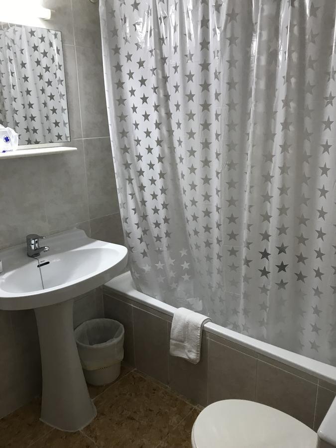 Hostal Argentina Caces 외부 사진