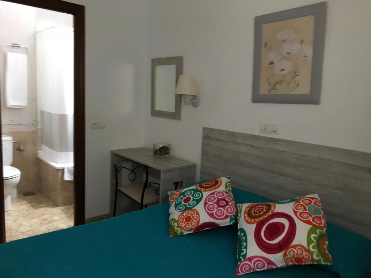 Hostal Argentina Caces 외부 사진