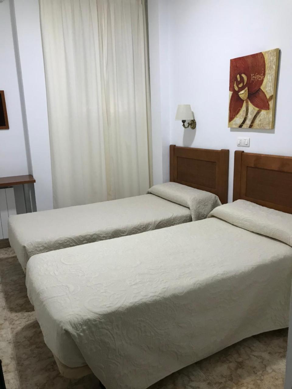 Hostal Argentina Caces 외부 사진