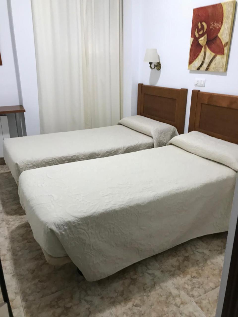 Hostal Argentina Caces 외부 사진