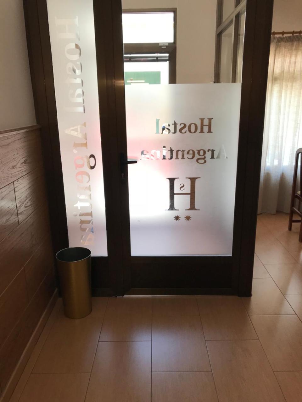 Hostal Argentina Caces 외부 사진