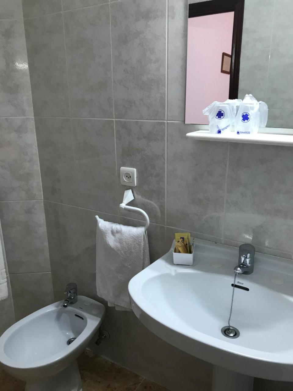 Hostal Argentina Caces 외부 사진