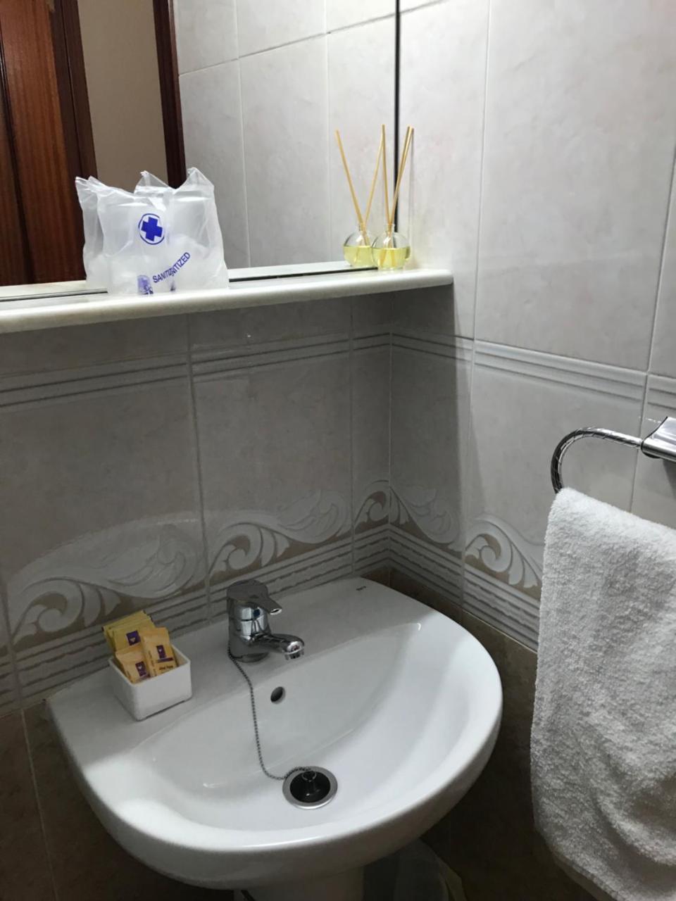 Hostal Argentina Caces 외부 사진